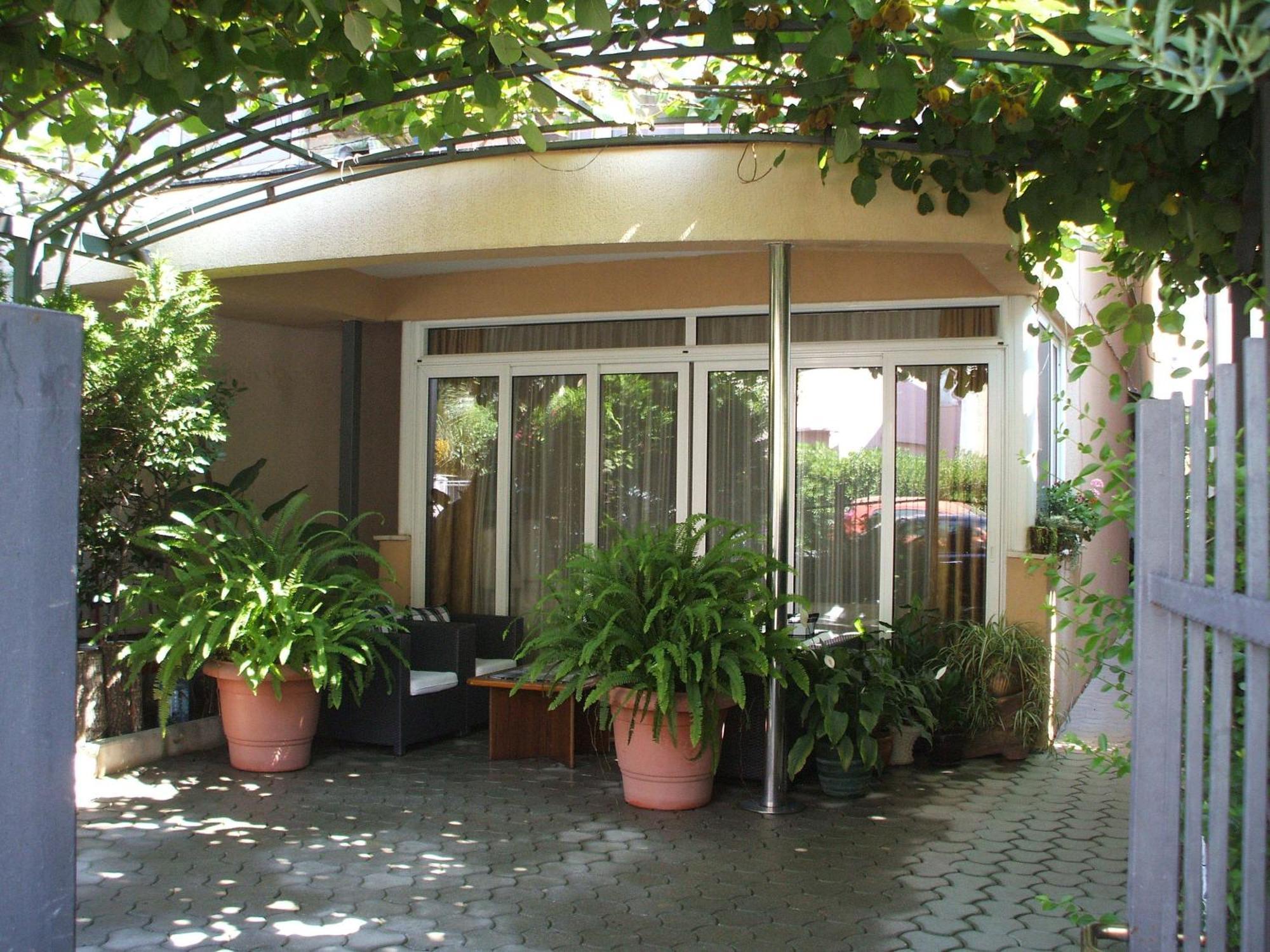 Egon Apartments Budva Exterior photo